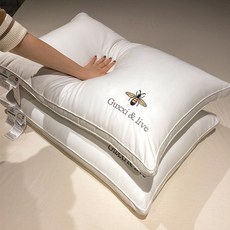 Bedclude 純棉日式小蜜蜂刺繡枕頭 大豆纖維填充 可水洗快乾 快速回彈 親膚透氣 舒適支撐 星級酒店品質 單人雙人適用, 1件, 純棉小蜜蜂刺綉枕頭（一隻裝）, 白色