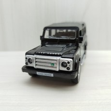 宅米吉 全新現貨 1:36 路虎 衛士 LAND ROVER 黑色 合金 模型車, 1個