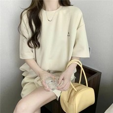 夏日韓系運動套裝 女 短袖上衣 短褲 兩件式 顯瘦舒適 女夏天套裝 短袖套裝 a0205