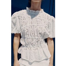 자라 ZARA 펀칭 자수 셔링 탑 - 화이트 2346/664/250 71C253 25C730