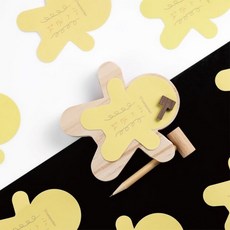 敲吉小人靠北走 除運memo座 memo紙 小人 打小人 符咒 改運 公仔 memo座 便利貼 木匠兄妹 聖誕禮物 聖誕, 1個, 原木色