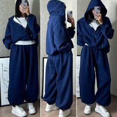 大尺碼運動套裝，寬鬆連帽衛衣衛褲兩件套，韓版休閒跑步服，束腳設計顯瘦，春秋大碼女裝