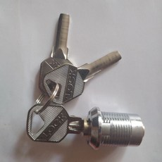車位鎖 豪華加厚 加重, 1個, 鎖芯加三把鑰匙（看好是配件）
