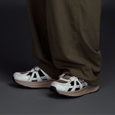 노스페이스 솔리드 테크 93R74L_BRS 279374