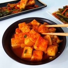 땡기게 매운 전라도 양념 맛깔스런 젓갈 풍미 깍두기 3kg /, 1개