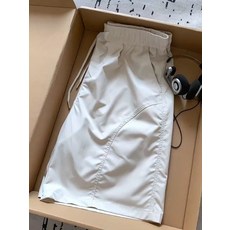 米色斜切拼接速乾五分短褲男女美式冰絲運動外穿沙灘四分工裝褲子