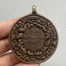 傳世黃銅蓮花九宮牌掛件九宮掛墜掛件 高度約6釐米 寬度5.5釐米 重約42克, 如圖所示, 1個