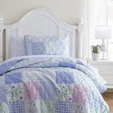 Laura Ashley 아동용 - 트윈 퀼트 세트 양면 브러시드 극세사 침구 매칭 베개 커버 중간 무게의 아동용 퀼트 패치워크 플로럴 디자인 (엘린 핑크)
