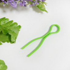 플라스틱 보빈클립 실클립 보빈클립 실밥 빠짐 방지 컬러, 밝은 녹색, 7cm, 1개