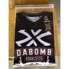 DA BOMB 廠隊車衣