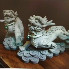 招財陶燒貔貅一對, 1個