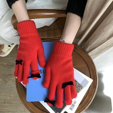 兔毛珍珠蝴蝶結手套，秋冬保暖，學生騎行觸屏露指手套