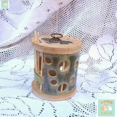 本町萌寵 高檔彩繪原生態竹子崑蟲飼養鳴叫盒蟈蟈籠子鳴蟲觀賞盒掛件用品, 1個, 小號約高8*直徑7CM