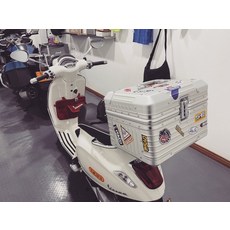 오토바이용품 탑박스 리어백 35리터 플라스틱 트렁크, 내부 매트