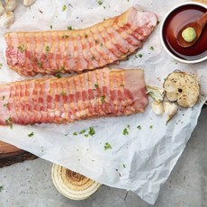 육즙 가득한 참나무 장작 훈제삼겹살350g 슬라이스 야외바비큐 캠핑음식준비