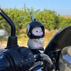 限時下殺 电瓶车车载摆件自行车机车小挂件配件可爱小猫电动车装饰品小黄鸭, 1個, 灰猫+黑8头盔-粘贴款