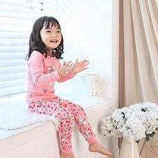 아날도바시니 국산 여아용 순면 무형광 상하의세트 체리래빗