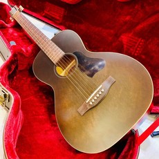 Art & Lutherie Roadhouse A/E 電民謠吉他 加拿大製 全新公司貨, 1個