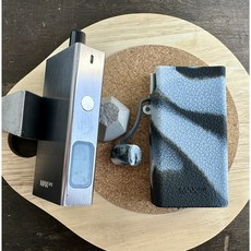 레더크레프트 유웰 발라리안맥스프로 전용 실리콘케이스 위생캡덮개 포함, 1개, 블랙화이트