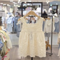 치크 나시 아일렛 블라우스 CKBA2541G_NC강서점