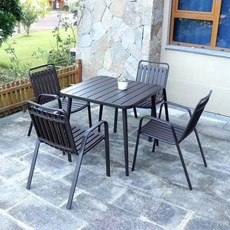 戶外桌椅別墅庭院陽臺桌椅休閒防水桌椅室外露天外擺塑木桌椅組閤 戶外桌椅 桌椅組閤 桌椅 庭院休閑桌椅 庭院靠背椅子 0R, 4把豎條椅+一張80CM塑木方桌