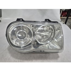 크라이슬러 300C 조수석 제논 HID 라이트 BAM92107180