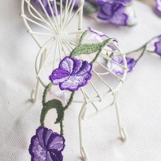 케미칼레이스 보라꽃 나뭇잎 2cm, 1개
