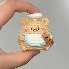 10/13 可愛小玩偶毛綫手工編織diy材料包手作打髮時間鈎針鈎織禮物掛件, 1個, 胖胖黃油小熊【材料包】+珠珠鍊