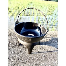 厚重鑄鐵鍋 含底座, 1個