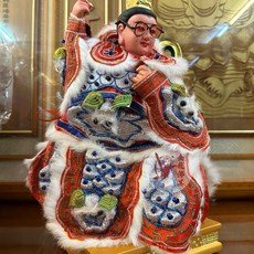金龍佛具 紅色手工三角麟 戰甲 戰袍 太子衣服 (8寸8/1尺3) - 三太子 中壇元帥專用, 1個, 6寸長-8寸8神明穿