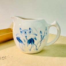 핸들 손잡이 숙우 그립 청화백자 공도배 연화문 200ml 저그 62443pc 1(EA), 색상
