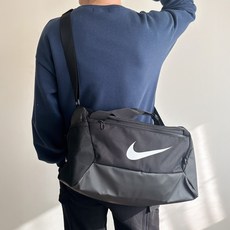 나이키 더블백 가방 크로스백 헬스 운동 여행 등산 25L 41L 60L + 브리니코 양말, 1개, 블랙 1개, 블랙