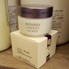 寶藝 K68磨砂霜60g，溫和去除角質，深層清潔毛孔，展現肌膚光澤, 1個, 60g