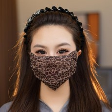 2026년 레오파드 패턴 아이스 실크 마스크 여성용 여름 자외선 차단 통기성 얼굴을 작아 보이게 하는 세련된 귀걸이형 마스크, 모든 야드, 갈색 표범 무늬