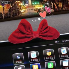 DFMEI 汽車擺件2023網紅車載中控臺女生車飾蝴蝶結車內裝飾在逃公主, 1個, 紅色在逃公主擺件【散裝送膠】:如圖