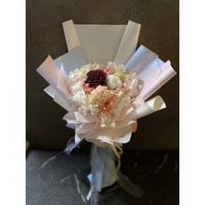 sally flowers 心型愛情花束 畢業花束, 紅色