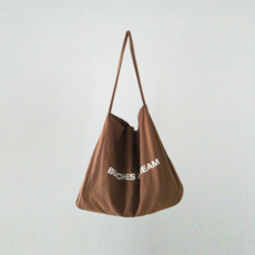 비치스앤크림 SIMPLE LOGO WASHING ECO BAG-BROWN