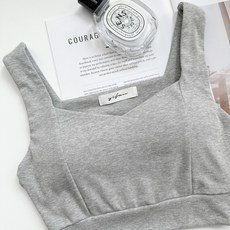 法式桃心無痕小背心 內搭 短板上衣 V領顯瘦上衣