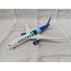 Herpa 1/500 Boeing 787-9 Dreamliner 聯合航空 永續燃料彩繪 模型, 1個