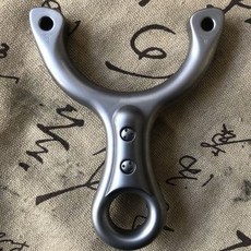 無極彈弓鈦閤金數控十字軍貼片改良版卡球單卡弓，戶外競技精準射擊, 1個, 無極彈弓鈦合金數控十字軍貼片改良版卡球單