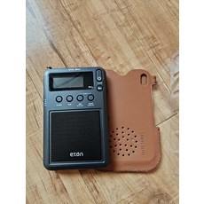 Eton ELITE MINI 伊頓迷你收音機 全新黑色版本 AM/FM/SW 四波段 LCD螢幕, 標題內介紹, 如圖所示
