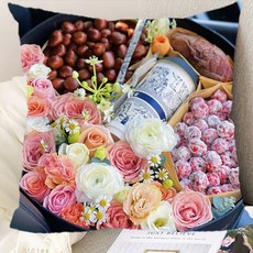 아름다운 꽃패턴 플라워문양 양면소파쿠션 솜포함 로맨틱 감성 기운상승 고탄력 부드러운 촉감 세탁가능 고급 소재 트렌디 스타일 거실 침실 카페 홈인테리어 장식용 등받이쿠션, 60 x 60CM (솜포함 양면쿠션), 2