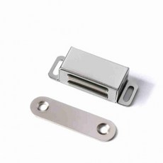 가구도어 자석캐치 철판부속 문설치 문잠금, 1개