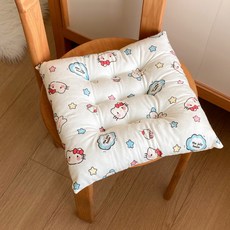 해피유통 귀여운 캐릭터 패턴 어린이용 쿠션 방석 사계절 사용 가능 부드럽고 편안한 면 소재, 40*40센티미터., 1