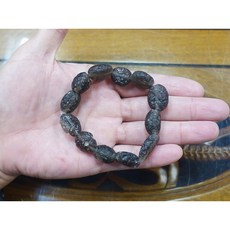 §能量礦石§ 哥倫比亞火山玻璃手鍊42g：閃電石深靜石，產地直寄保真，編號43，提升個人氣場, 1個