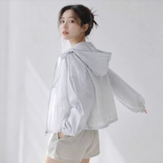 여성 여름 초경량 후드 바람막이 자켓 루즈핏 자외선차단 숏 점퍼 빅사이즈 데일리 얇은 아웃도어 아우터