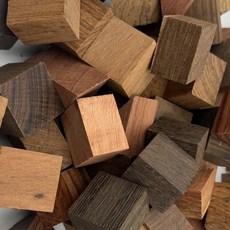 巨匠工廠 DIY料木塊小方塊木塊 紅木花梨酸枝雞翅木雕刻積木, 1個, 規整積木料5斤裝【黃色酸枝】