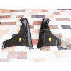 ADT.車燈.車材 HONDA K8 96 98 99 01 日規 葉子板有側燈孔 左右一對, 1個, K8 99-01 小改款 一台份