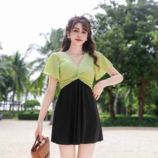 泳衣女連體大碼2025款泳衣高級感時尚保守裙式加肥溫泉游泳衣批發, 均碼【90-130斤】