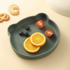 食品級寶寶餐盤硅膠吸盤一體式自主進食兒童餐具套裝輔食碗嬰兒, 1個, 牛油綠-小熊餐盤(單格):如圖
